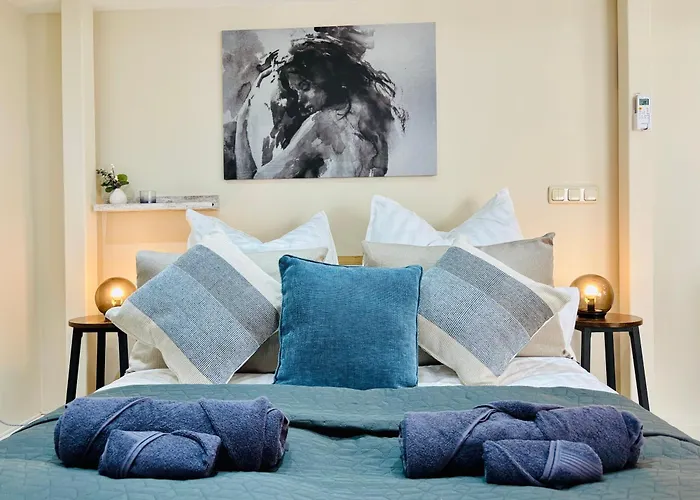 Moondayhomes - Toplocation I 4Persons I Gallery Maisonette Boutique Apartment Pera