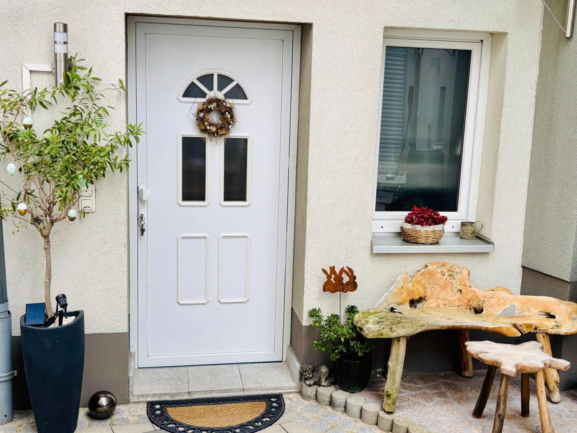 Moondayhomes - Toplocation I 4persons I Gallery Maisonette Boutique Pera Apartment